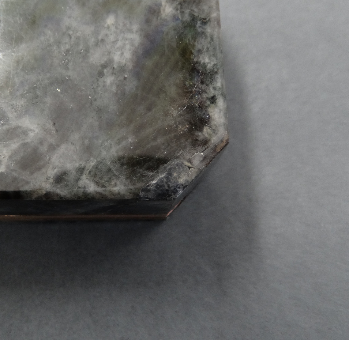 Filled-in broken corner after conservation